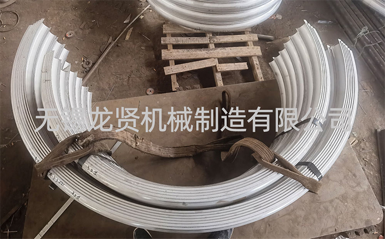半圓管的特點(diǎn)和應(yīng)用領(lǐng)域怎樣？